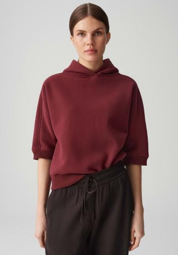 Пуловер с капюшоном