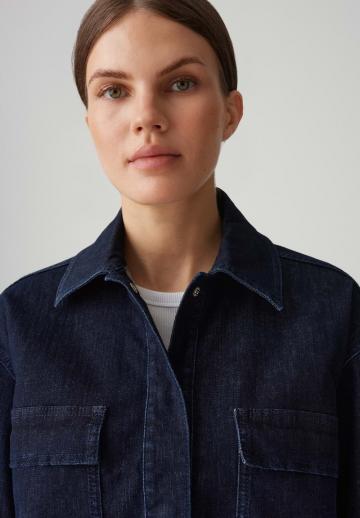 Джинсовая куртка