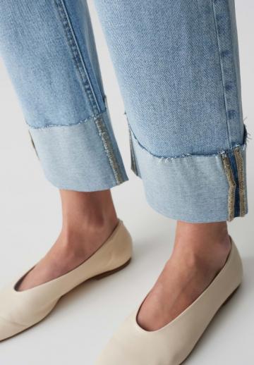 Короткие джинсы