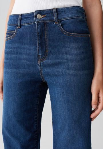 Клешеные джинсы