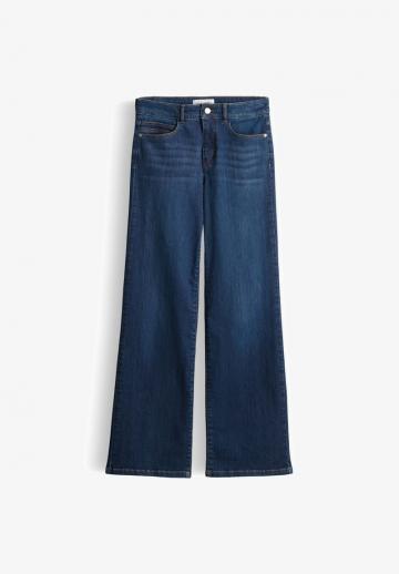 Клешеные джинсы