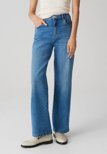 Прямые джинсы