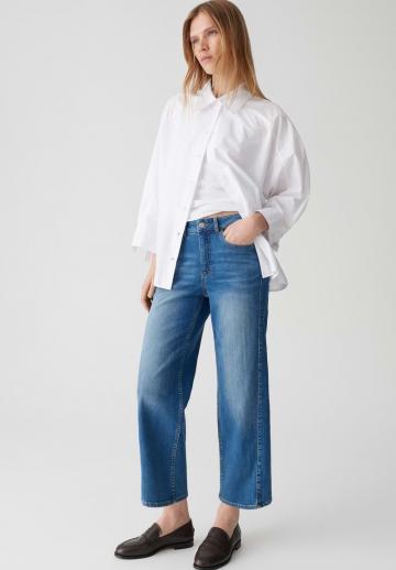 Короткие джинсы