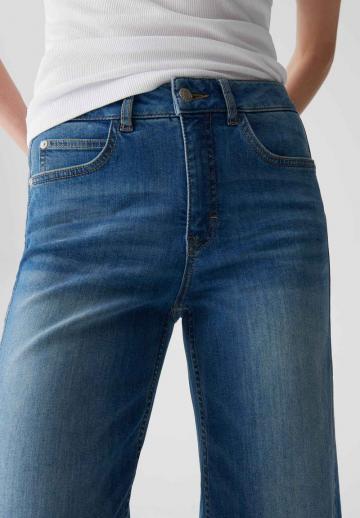 Короткие джинсы