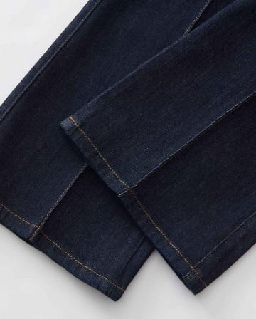 Клешеные джинсы