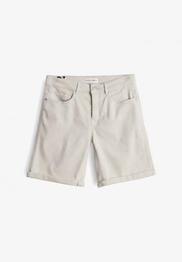 Джинсовые шорты