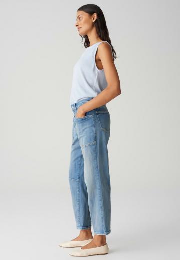 Короткие джинсы