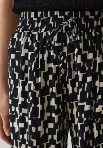 Прямые брюки