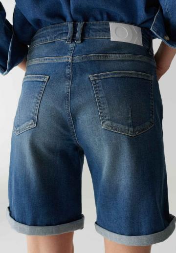 Джинсовые шорты