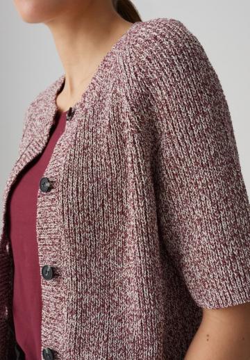 Вязаная кофта