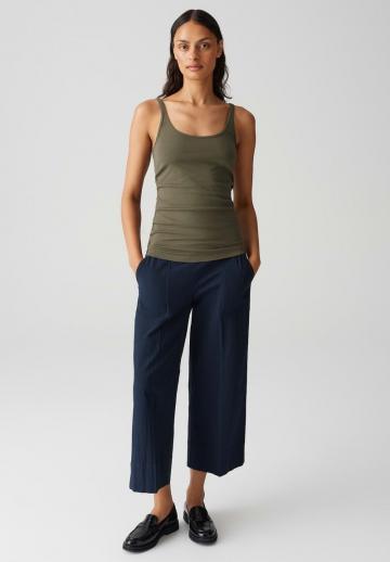 Топ на бретельках