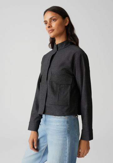 Блейзер с накладными карманами