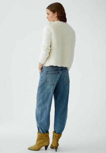 Пуховой жилет