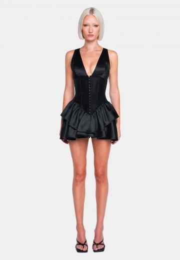 Короткое платье