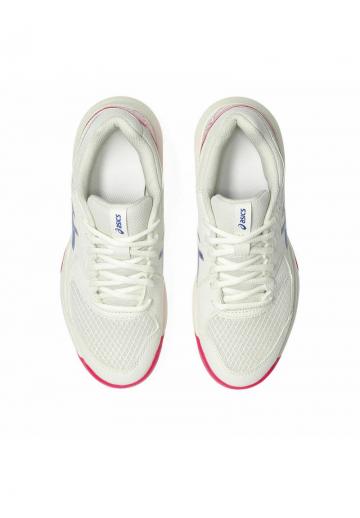 Теннисные кроссовки