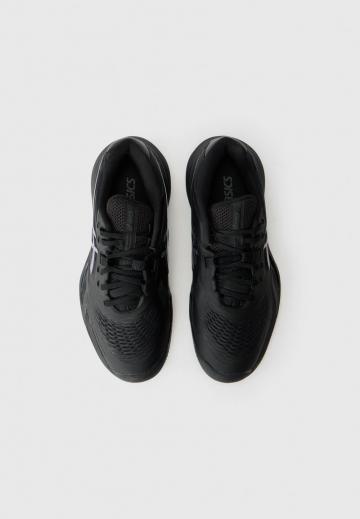 Теннисные кроссовки