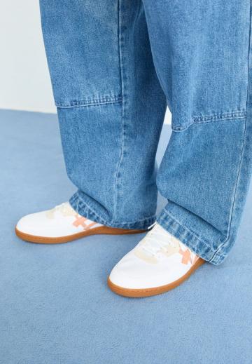 Гандбольные кроссовки