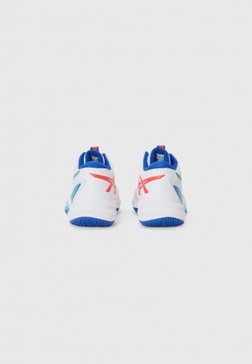 Кроссовки для зала