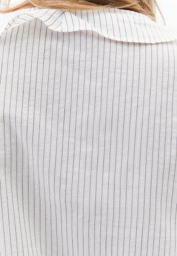 Блузка без рукавов