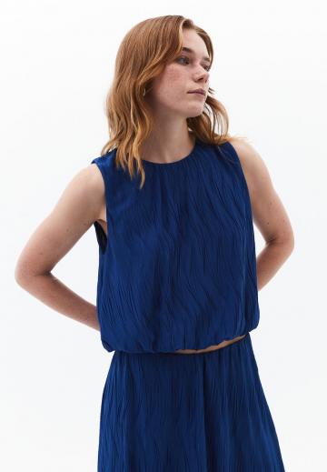 Блузка без рукавов