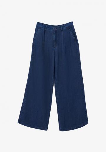 Клешеные джинсы