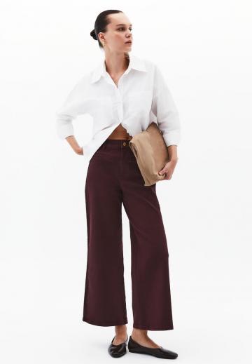 Клешеные джинсы