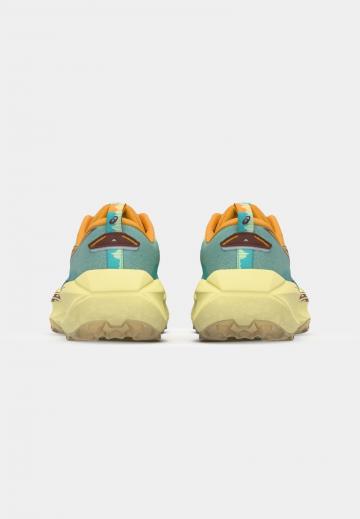 Беговые кроссовки