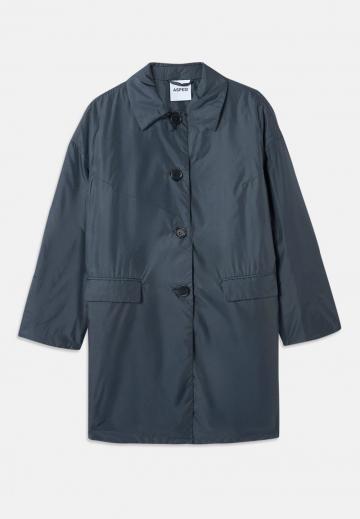 Шерстяное пальто