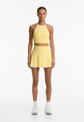 Спортивный топ