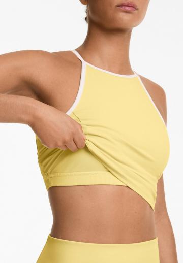 Спортивный топ