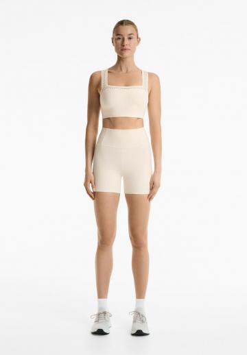 Спортивный топ