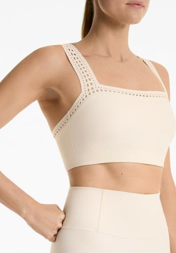 Спортивный топ