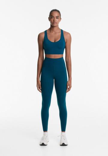 Спортивные штаны