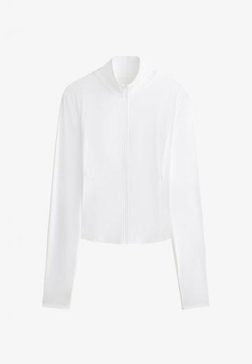 Спортивная куртка