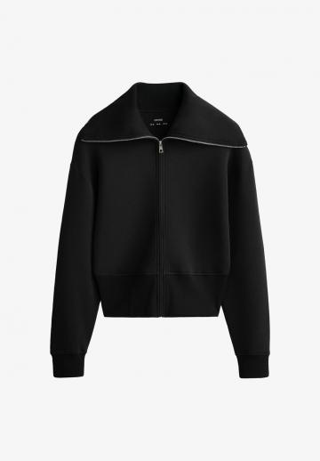 Вязаная кофта