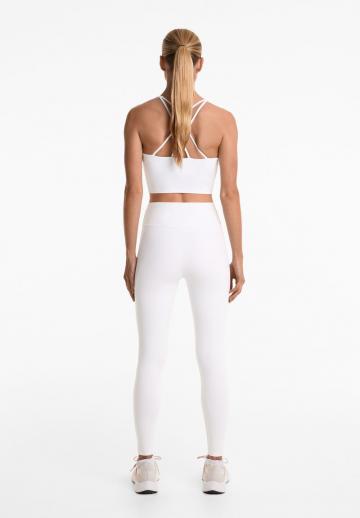 Спортивный топ