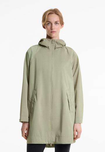 Спортивная куртка