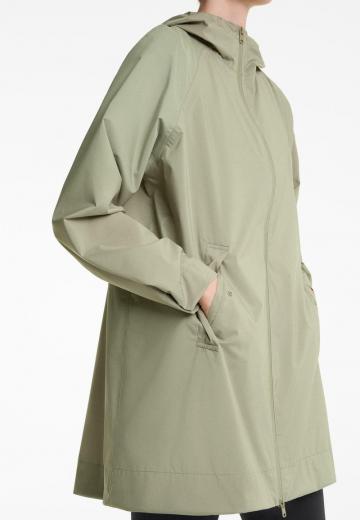 Спортивная куртка