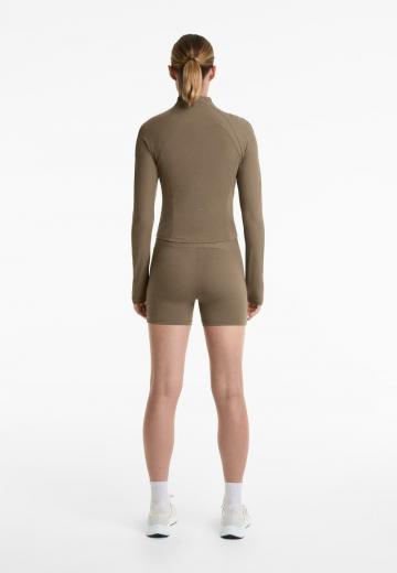 Спортивная куртка