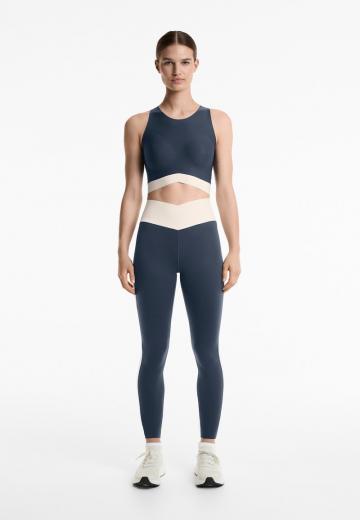 Спортивные штаны