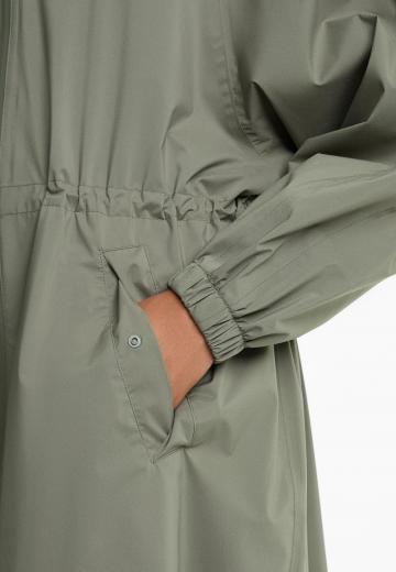 Спортивная куртка