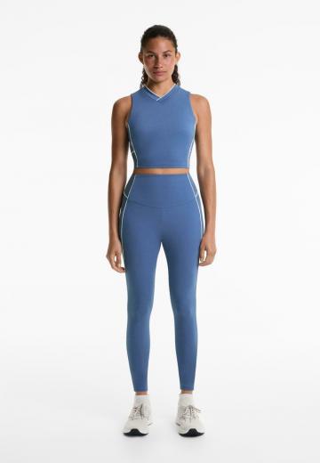 Спортивный топ