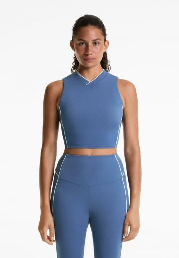 Спортивный топ