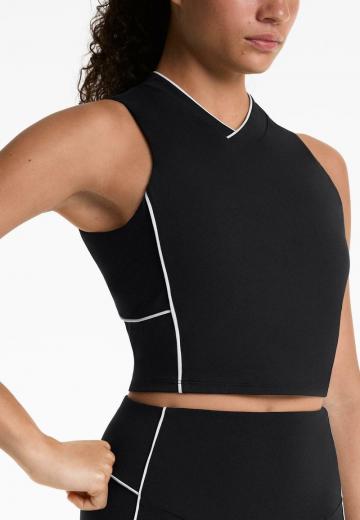 Спортивный топ