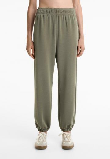 Спортивные штаны