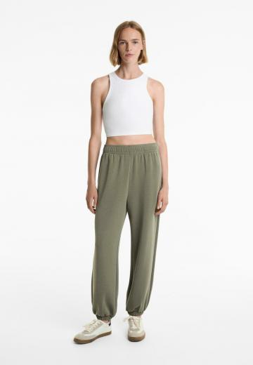 Спортивные штаны