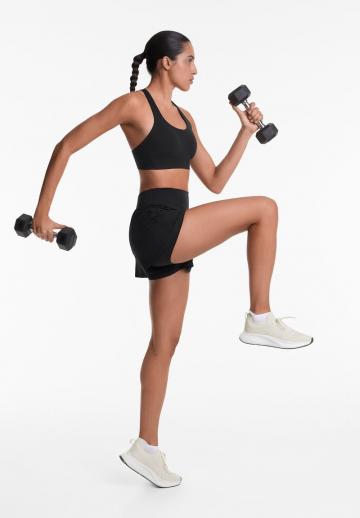 Беговые кроссовки