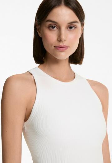 Спортивный топ