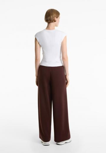 Спортивные штаны