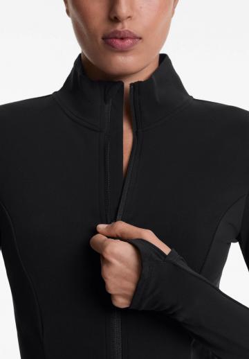 Спортивная куртка